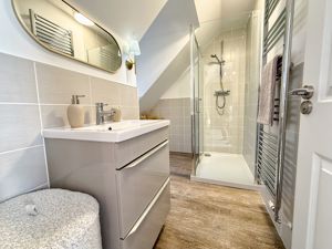 Photo 8- click for photo gallery